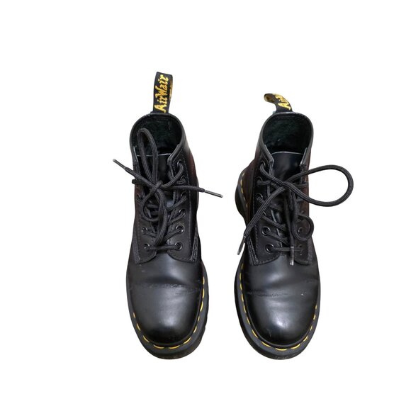 Dr. Martens Black Leather Lace-Up Boots With Iconic Yellow Stitching Durable Sol - Picture 2 of 13